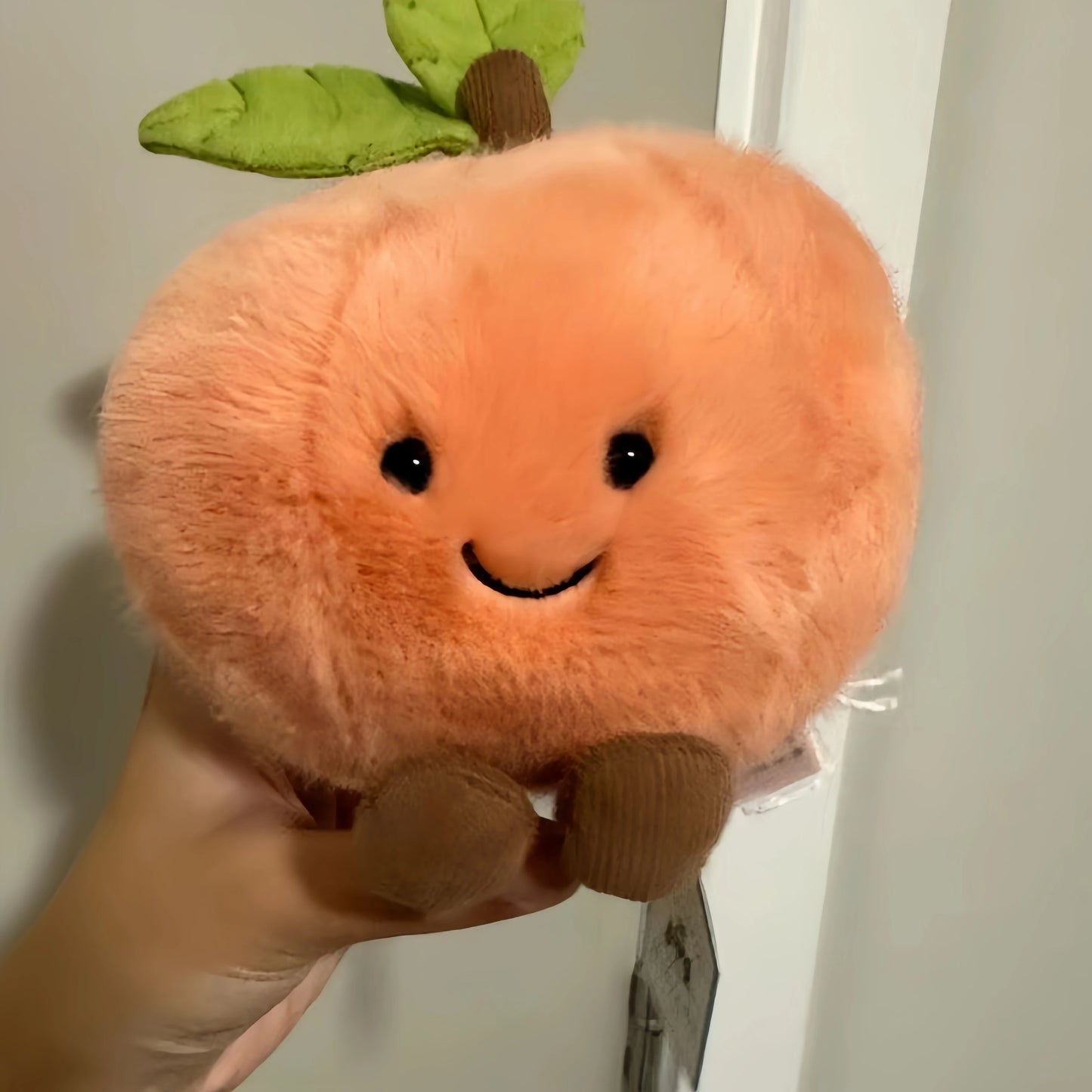 Kawaii Peach with Legs Doll – Smiling Face Fruit Cosplay Cushion, Sofa Decor, Perfect for Kids' Birthday Gifts