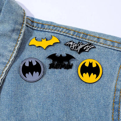 Bat Shaped Enamel Pin Set - 3/5PCS Classic Cartoon Brooches for Backpacks, Clothing & Gifts