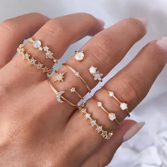 Bohemian Butterfly Pearl Rings Set – Vintage Gothic Plated Retro Rhinestone Finger Jewelry for Women, Gift Idea