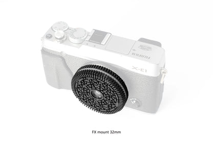 EF-M RF LM L39 M4/3 FX E-Mount Pan-Focus 30mm f/10 Free Focus Lens — Playful Street & Vintage Film Style for Mirrorless Cameras