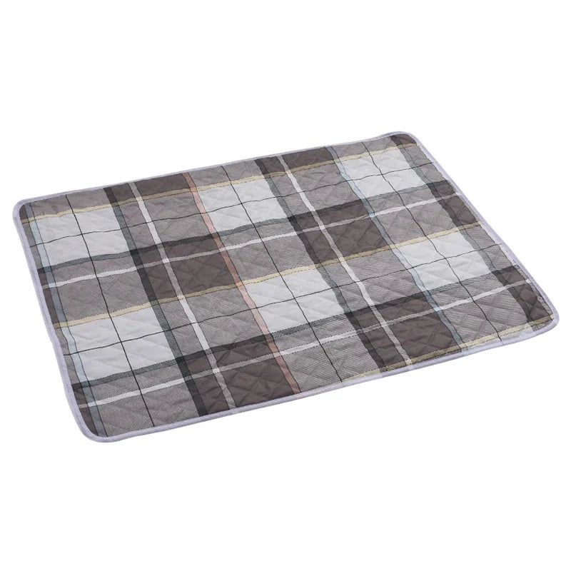 Washable Dog Pee Pad – Absorbent Reusable Plaid Pet Training Mat & Toilet Seat Cover (Home/Outdoor)
