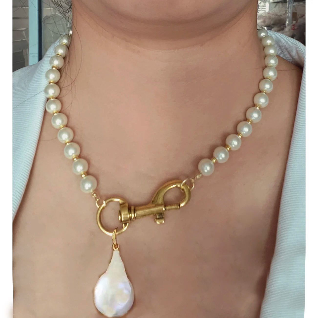 Luxury Pearl Necklace for Women - Adjustable Square Chunky Resin Statement Jewelry