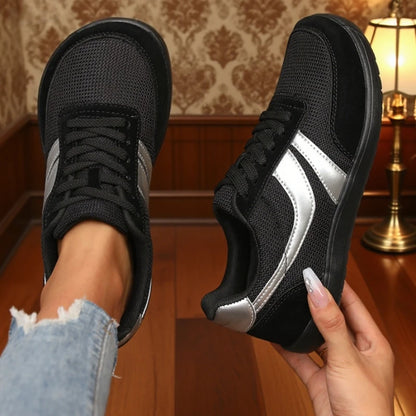 Women's Wide-Toe Canvas Sneakers — Barefoot Casual Black Flats, Breathable Mesh Running Shoes, Fashionable Wide-Last Footwear