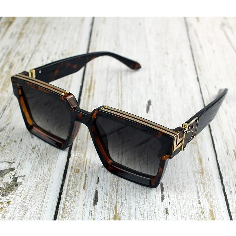 Luxury Designer Square Oversized Sunglasses — UV400 Fashion Thick Frame for Men & Women