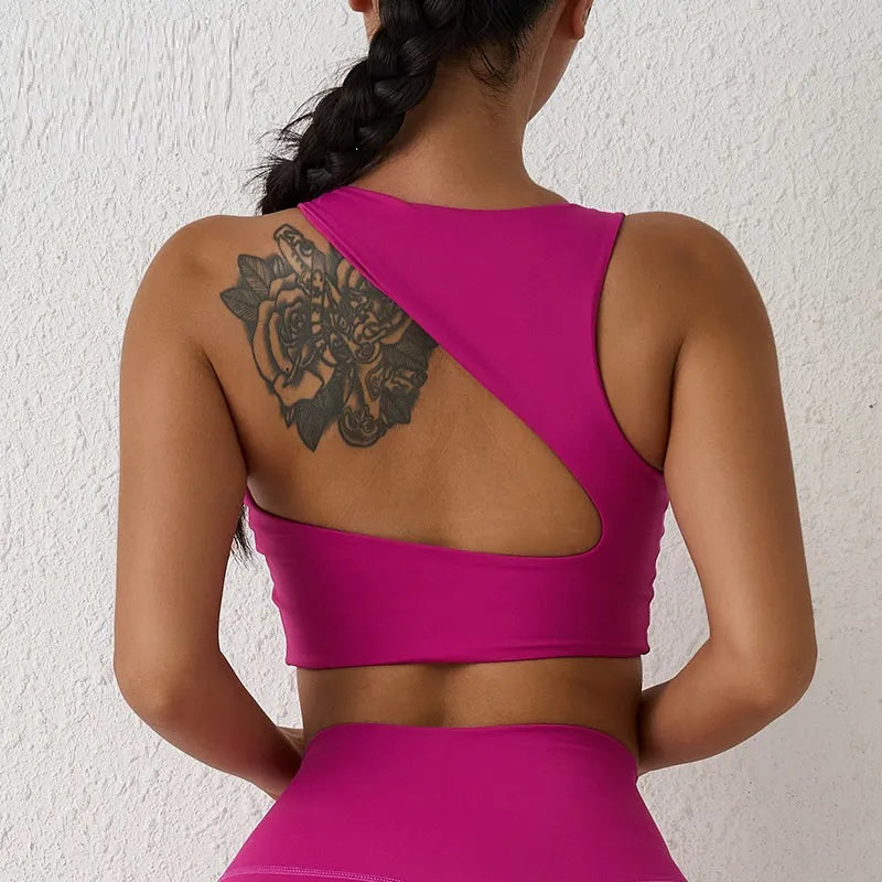 Comfort and Support: Solid Color Soft Women's Fitness Sports Bra Top - Cutout Back, High Strength Support with Chest Pad for Gym and Yoga Workouts