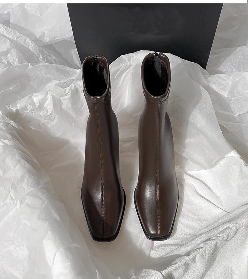 Vintage Warm Cotton Women’s Ankle Boots – Fashionable Square Toe, Elegant Autumn & Winter Short Booties with Thick Heel