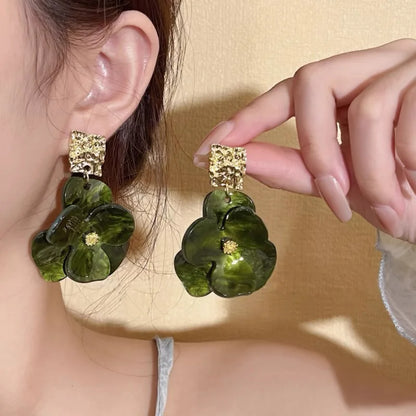 Vintage Acrylic Flower Dangle Earrings – Luxury Alloy Pendant Jewelry for Women