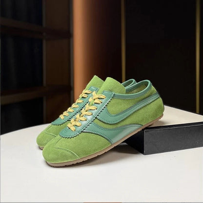 2025 New German Training Shoes for Women, Genuine Leather Lace-up Sneakers, Retro Flat Forrest Gump Style, Large Size
