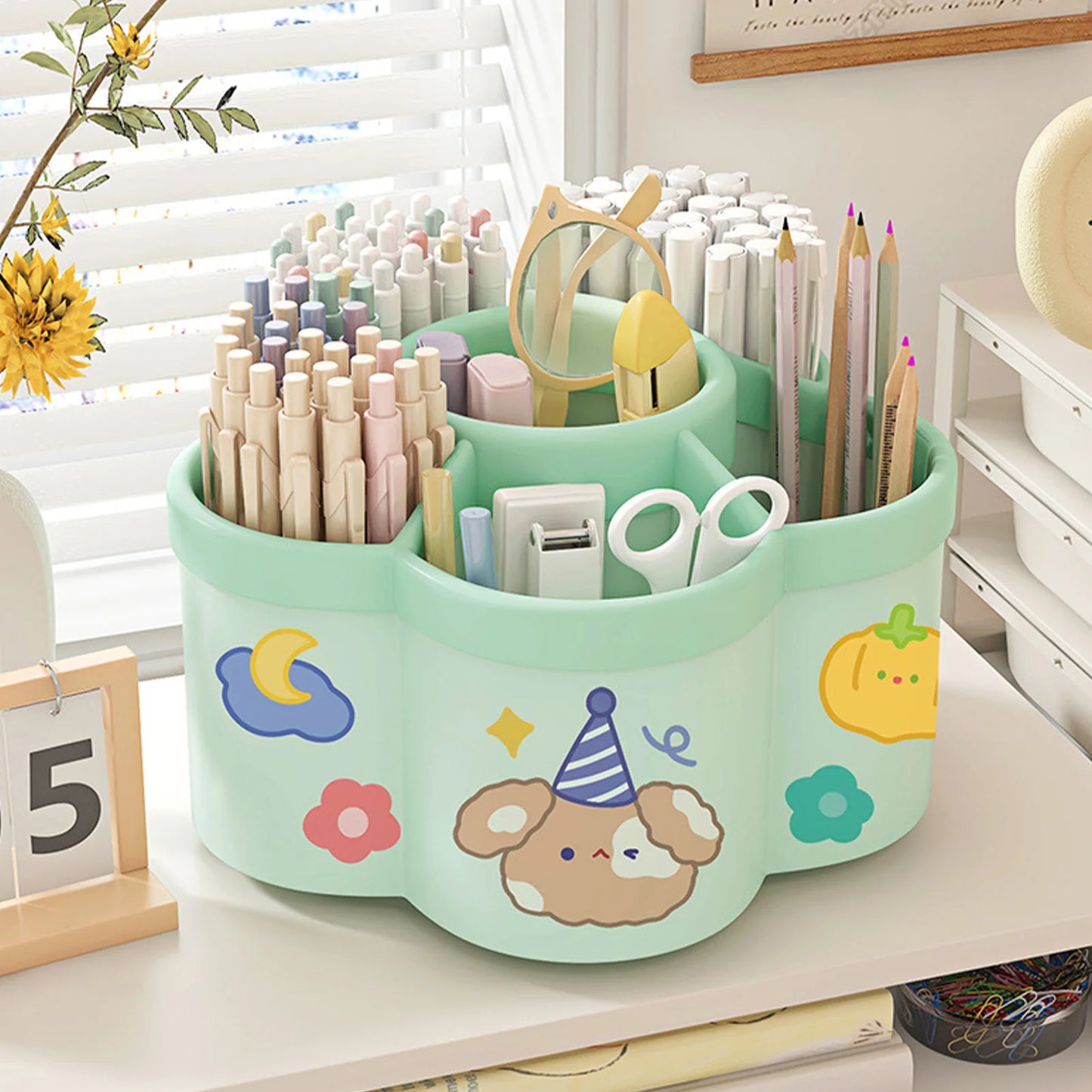 Rotating Pen Holder Organizer - Large Capacity Storage Box for Pens, Cosmetic Brushes & Desk Accessories