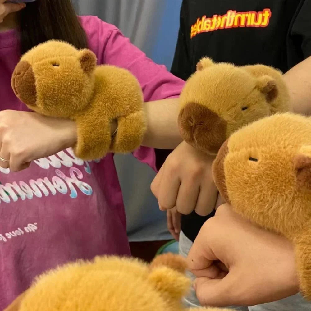 New Capybara Plush Wristband Bracelet – Kawaii Cartoon Cotton Doll Toy for Kids Funny Gift