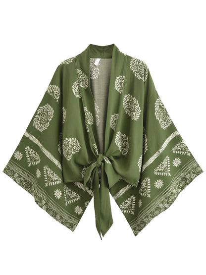 Vintage Boho Women Kimono Cover Up – Floral Print Batwing Sleeve Short Robe for Swimwear, Bikini Beachwear & Resort Outfit