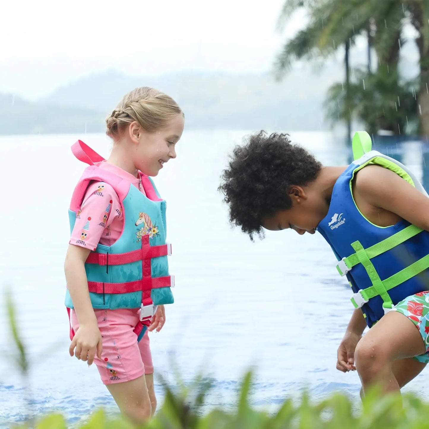 Gogokids Kids Life Jacket – Neoprene Float Vest for Toddlers, Swim Training & Buoyancy Swimwear