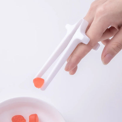 Creative Lazy Fingers Snack Clip - Easy Learning Chopsticks for Clean Hands, Fun Training Aids, Gaming and Snacking Finger Set