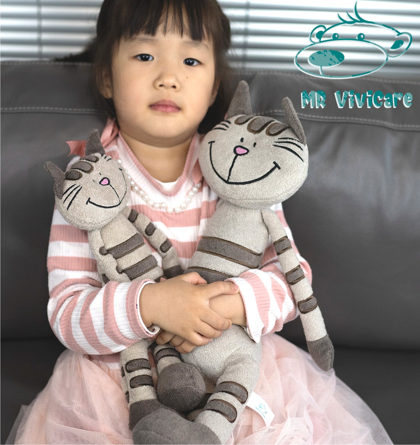 MR ViviCare Cat Plush Toy – Small Soft Stuffed Animal for Kids, Cute Simulation Plush, Birthday Gift & Photo Prop for Girls