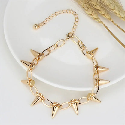 Fashion Punk Spike Choker Necklace – Goth Rivet Metal Chain Collar for Unisex Rock & Nightclub Jewelry