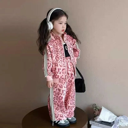 Girls' Spring Sportswear Set – Stylish Leopard Pattern Top & Pants Two-Piece Outfit for Children