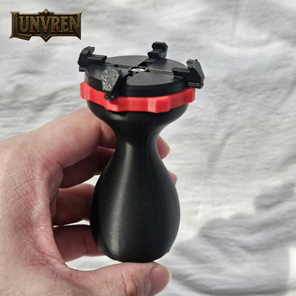 Ergonomic Miniature Painting Handle – Compatible with 20–50mm Bases for 40K, D&D & Tabletop Hobby Miniature Painting