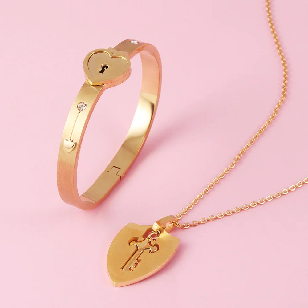 Couple Stainless Steel Love Lock Bracelet with Key Pendant Necklace – Romantic Jewelry Gift for Men and Women