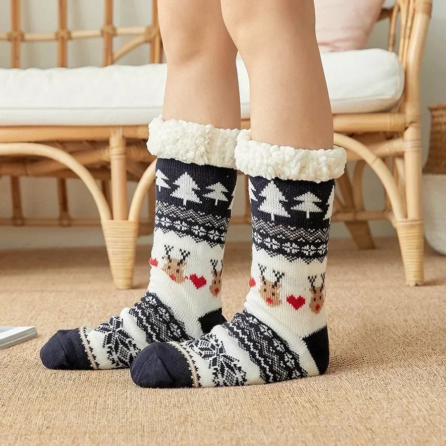 Fuzzy Plush Winter Socks - Warm Non-Slip Snowflake Slipper Socks for Women, Home & Sleeping