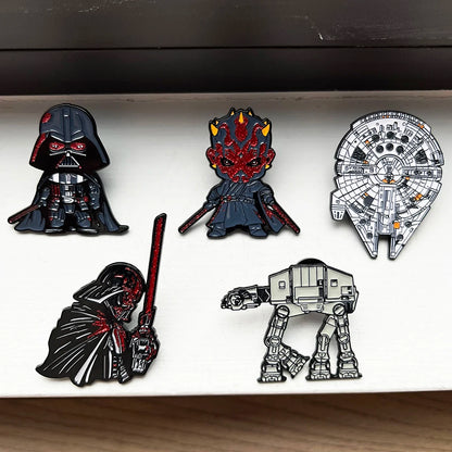 5-Piece Fantasy Lord Enamel Pin Set - Cartoon Character Brooches & Decorative Lapel Badges for Bags and Backpacks