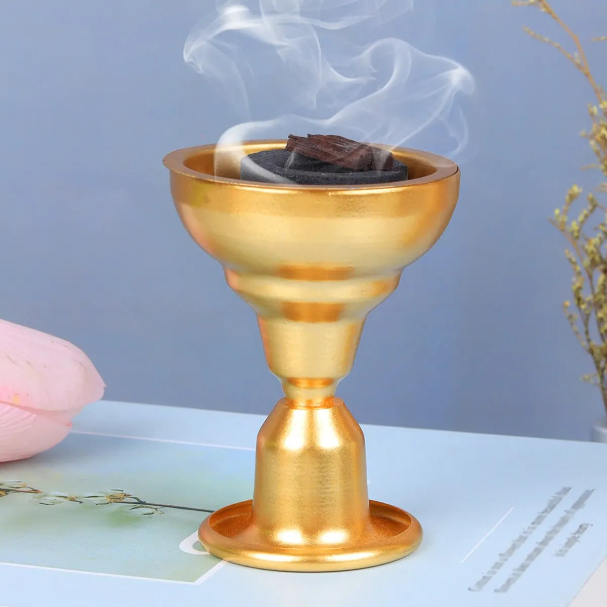 Middle Eastern European Style Incense Burner - Home Decoration and Craft Ornament for Aromatherapy