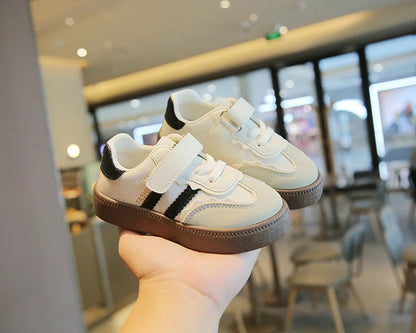Spring & Autumn Kids Sport Training Shoes – Fashion Sneakers for Boys & Girls | Soft Soled, Casual Skate Shoes (Ages 4-6)