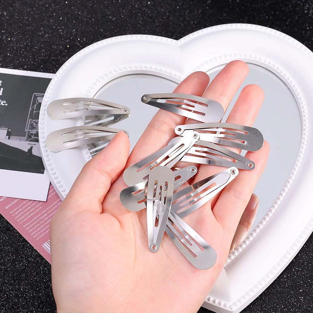 2/50PCS Y2K Silver Star Hair Clips – Filigree Metal Snap Hairpins for Girls, Nickel-Free Hair Jewelry Barrettes