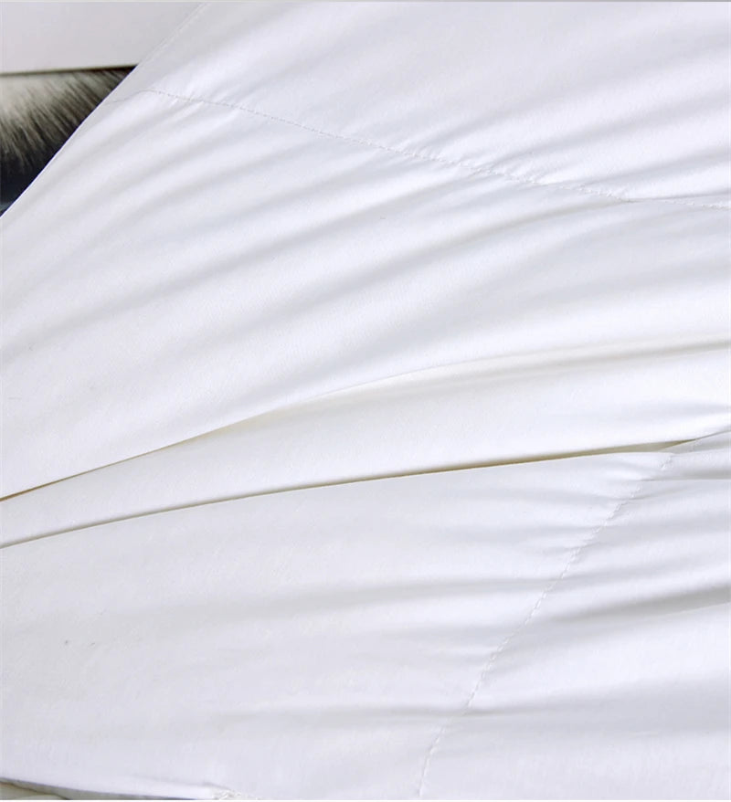 Premium White Goose Down Comforter – Winter Warm Feather Duvet, Lightweight & Cozy, Queen/King Size, Pinch Pleated 3D Design