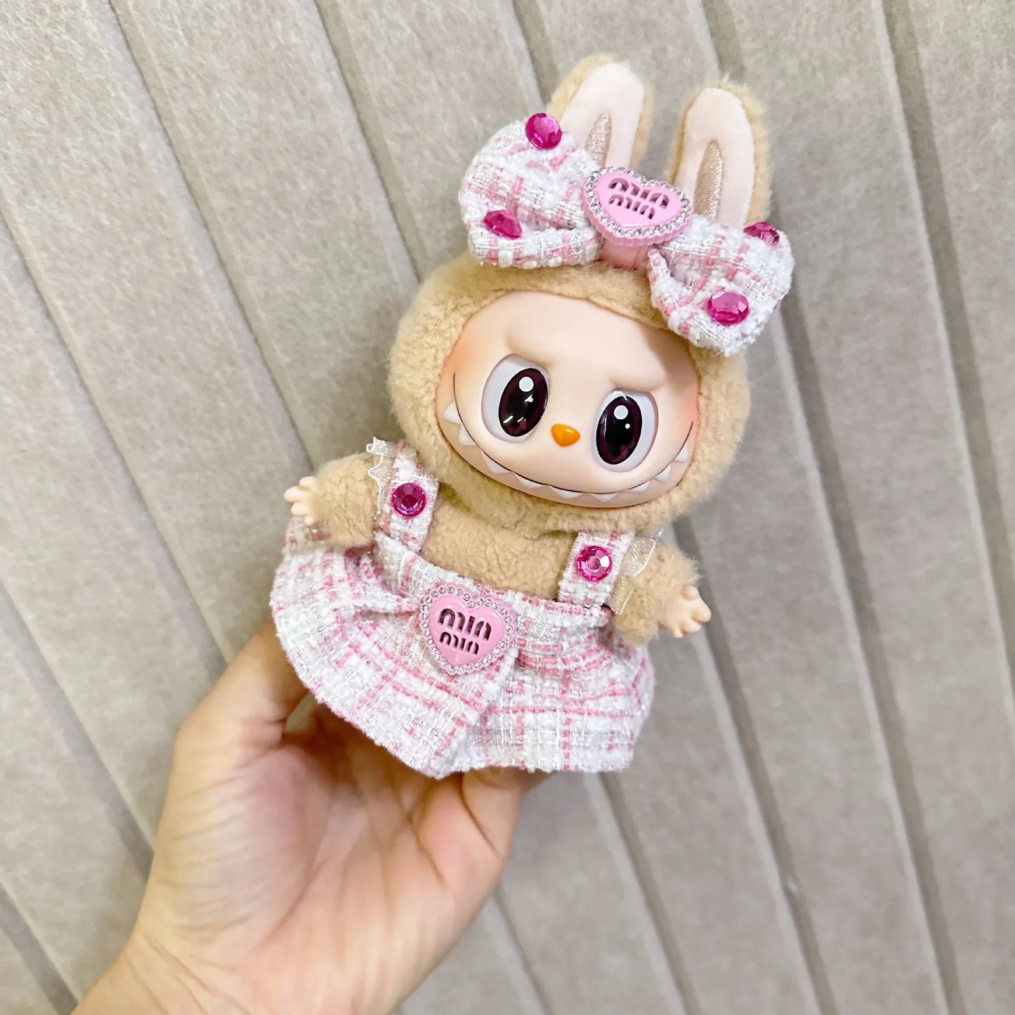 17cm Mini Plush Doll Clothes – Korea Kpop Exo Labubu Idol Suit Outfit Accessories, Doll Clothing Gift (Clothes Only)