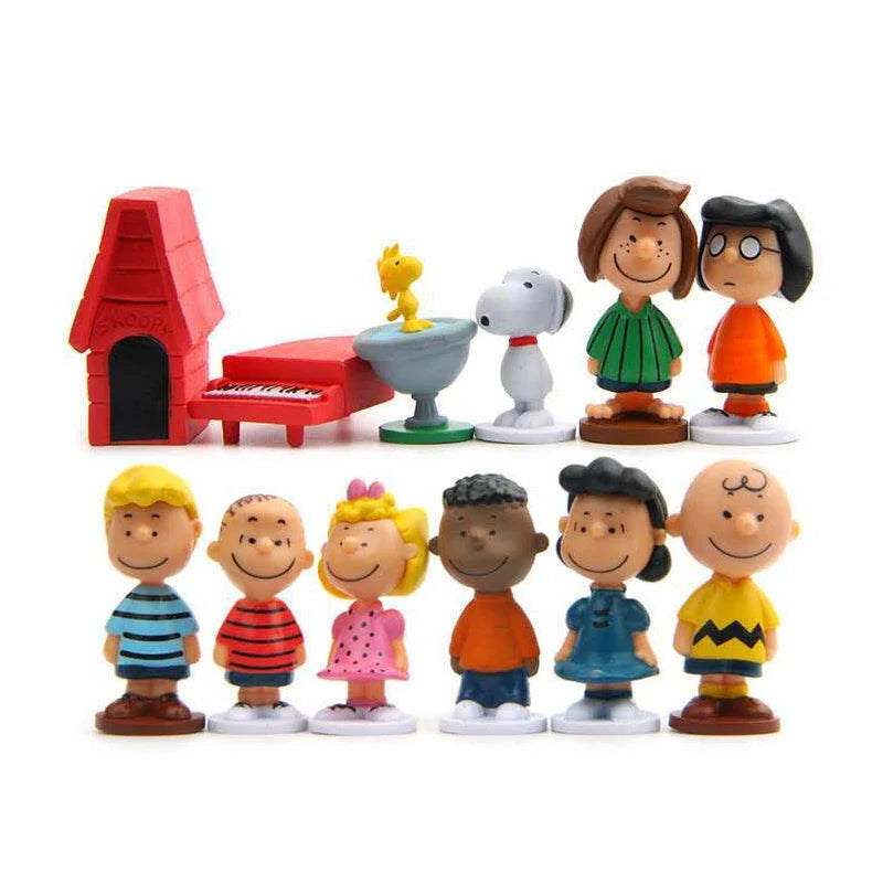 Peanuts Mini Figure Toys - Snoopy, Charlie Brown, Sally & Woodstock Collectible Cake Decorations