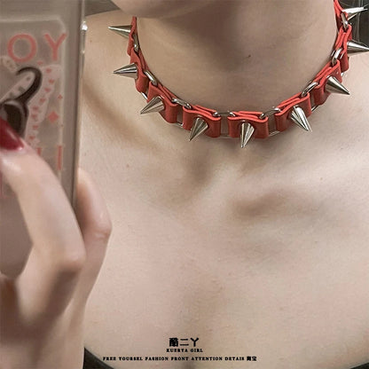 Riveted Leather Necklace – Gothic Style Punk Collarbone Chain, Black Halloween Neck Jewelry Accessory for Women