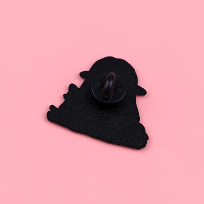 Frieren Anime Girl Enamel Pin - Manga Lapel Badge for Backpacks, Hats & Cosplay Accessories