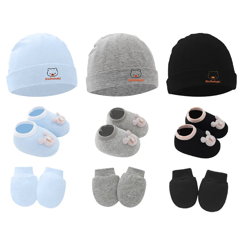 3pcs Cotton Baby Set – Newborn Beanie, Bonnet, Gloves & Socks, Cute Cartoon Caps for Boys & Girls Gift