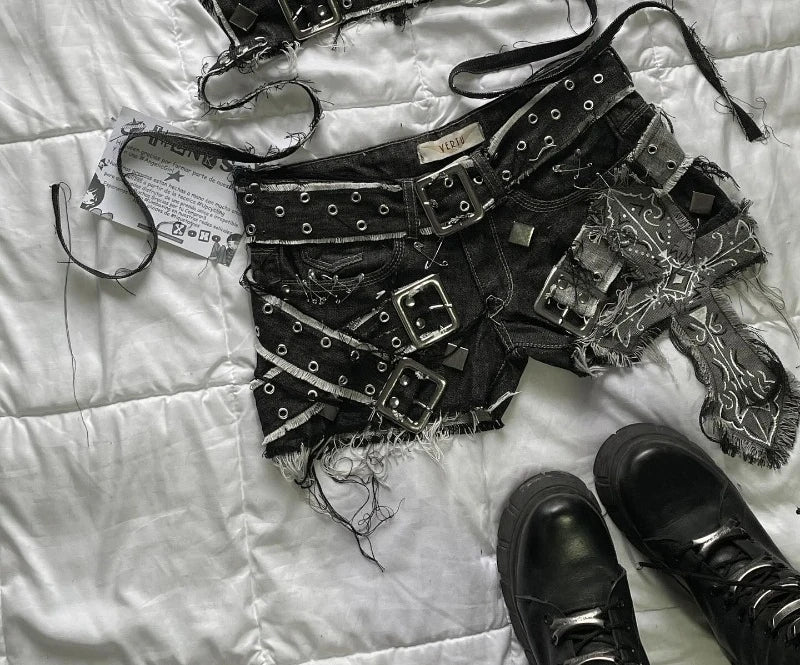 2025 Y2K Gothic Denim Two-Piece Set — Women’s Harajuku Pleated Mini Skirt Streetwear Outfit