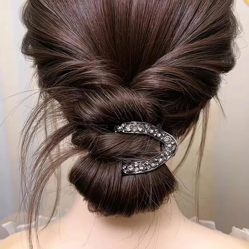 Rhinestone V-Shaped Hair Claw Clip - High Ponytail & Bun Styling Accessory