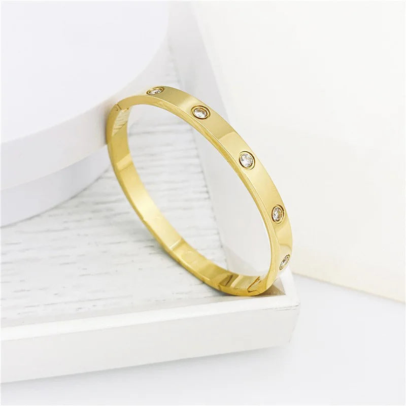 Women’s Gold Zircon Cross Nail Bracelet – Stainless Steel Screw Bangle Jewelry with CZ Stones, Fashion Wrist Accessory