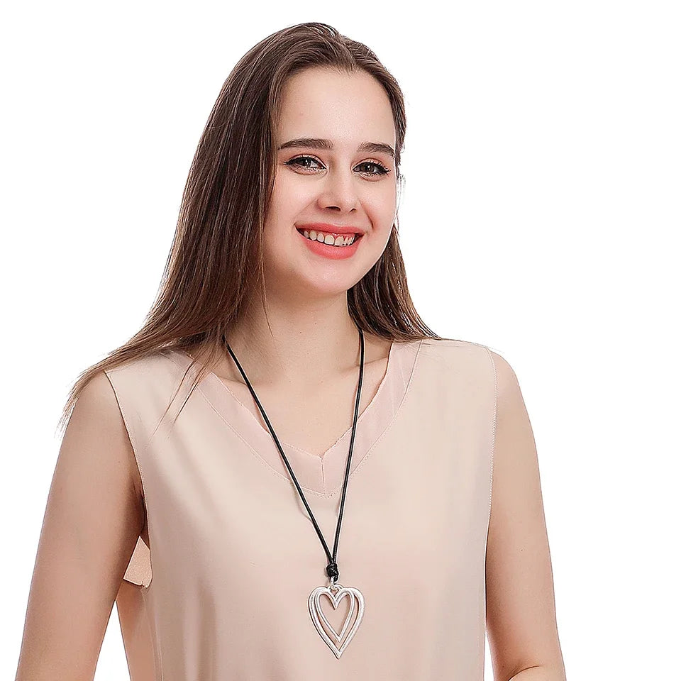 Vintage Long Chain Necklace – Irregular Gothic Pendant Jewelry for Women, 2023 Trendy Fashion Accessories