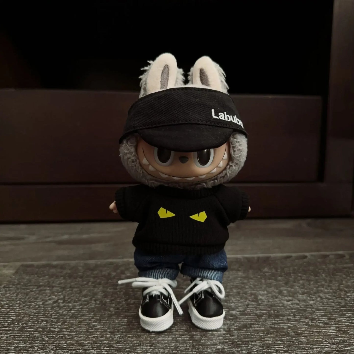 17cm Labubu Doll Clothes – Black Luxury Trendy Outfit with T-Shirt, Jeans & Shoes