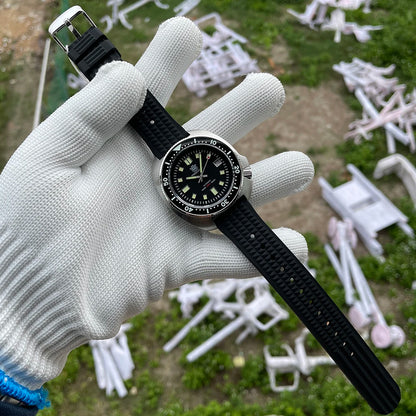 Steeldive SD1970 Men’s Automatic Dive Watch — 200M Waterproof, White Date Background, AR Coating Sapphire Glass, NH35 Black Dial Turtle Design