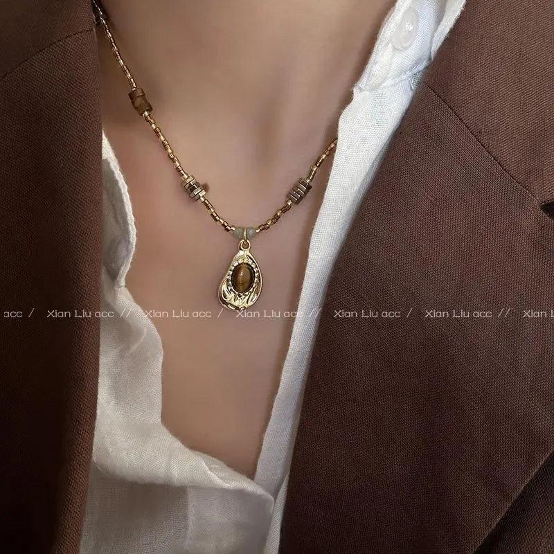 Vintage Natural Stone Pendant Necklace - Brown Geometric Long Leather Rope Chain Jewelry Gift for Women