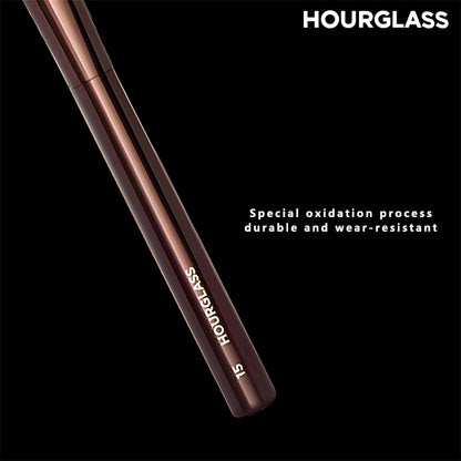HOURGLASS No. 15 Liquid Blush & Angled Contour Brush – Professional Loose Powder Beauty Tool