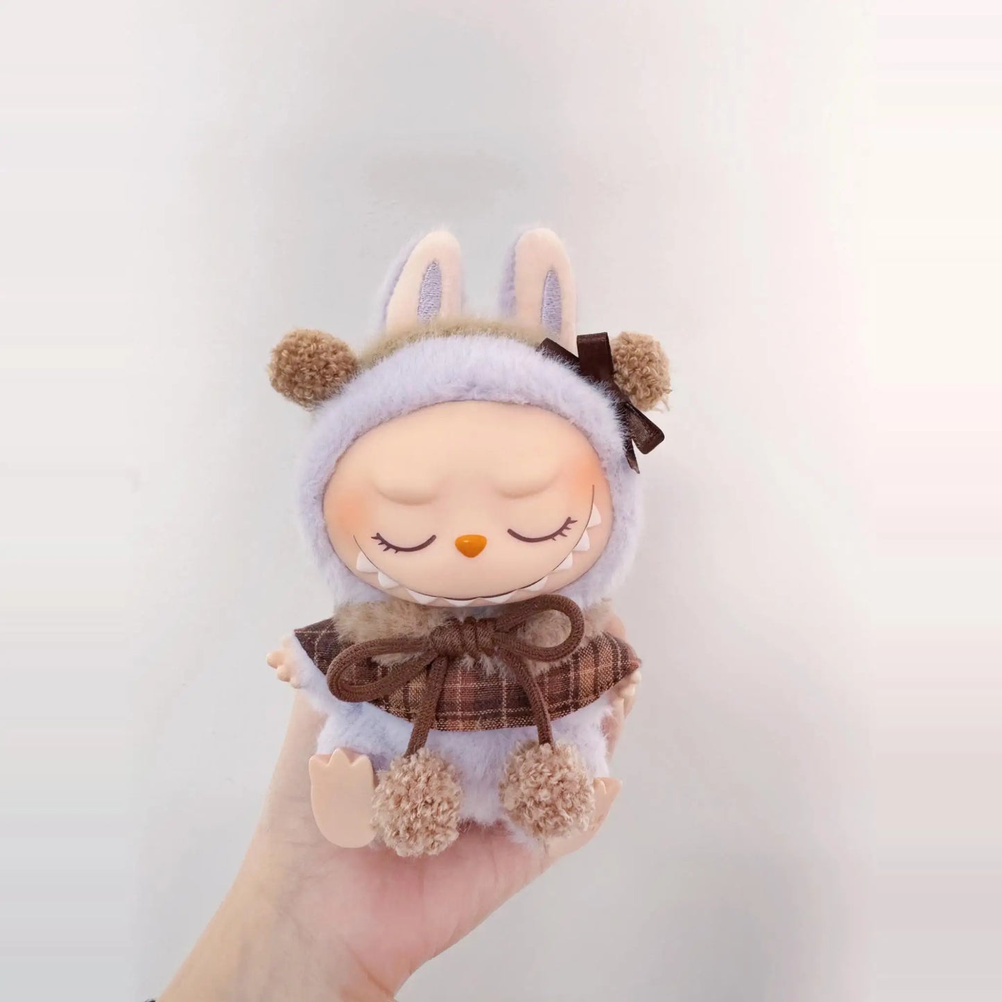 17cm Labubu Plush Doll Clothes – Macaron Outfit, Hair Accessories, DIY Clothing for V1 V2 Dolls & Kids Gift