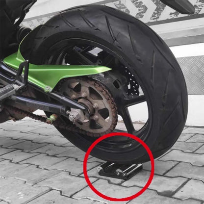 Universal Motorcycle Chain Cleaner – Durable Roller Ramp Lift for KTM, Yamaha, Honda, Portable Tire Cleaning Stand & Wash Bracket