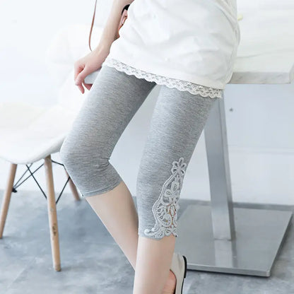 Women’s Lace Cropped Leggings - Stretchy 3/4 Length Fitness and Summer Sports Pants