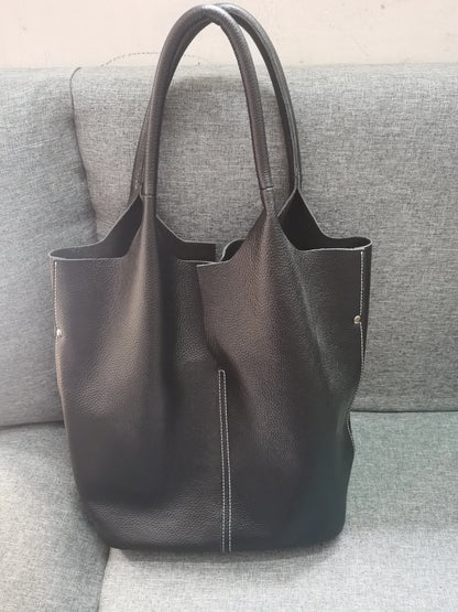 Genuine Leather Women’s Commuter Tote Bag — Soft Cowhide Shoulder Handbag, Large Capacity Bucket Bag, 2025 New