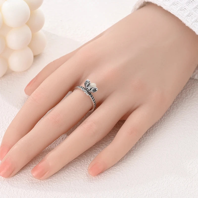 Glow-in-the-Dark Firefly Rings for Boys & Girls - DIY Animal Jewelry Accessories, Summer Gift for Women