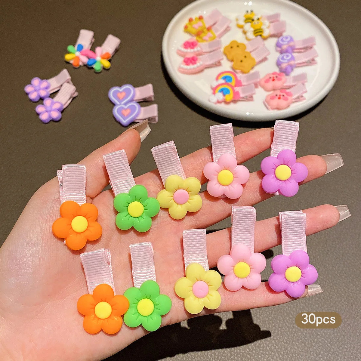 30PCS Cute Cartoon Hair Clips - Sweet and Stylish Hair Accessories for Girls, Everyday Hairstyles, and Casual Wear