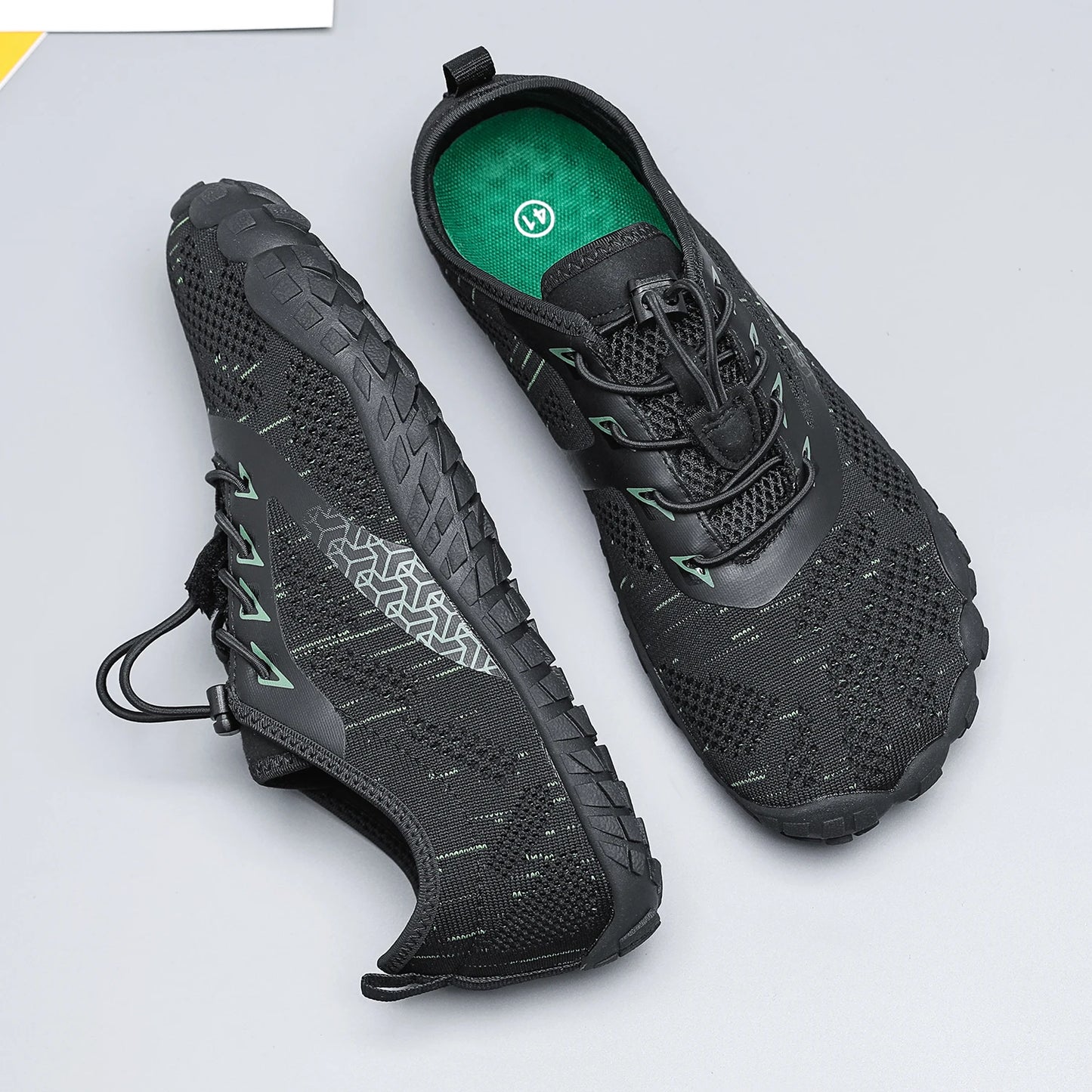 Wide Barefoot Shoes for Men & Women – Outdoor Running Zero Drop Minimalist Casual Sneakers