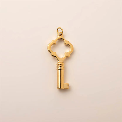 Fashion Dance Boot Pendant Necklace – Gold Plated Collarbone Chain Love Charm Jewelry for Women