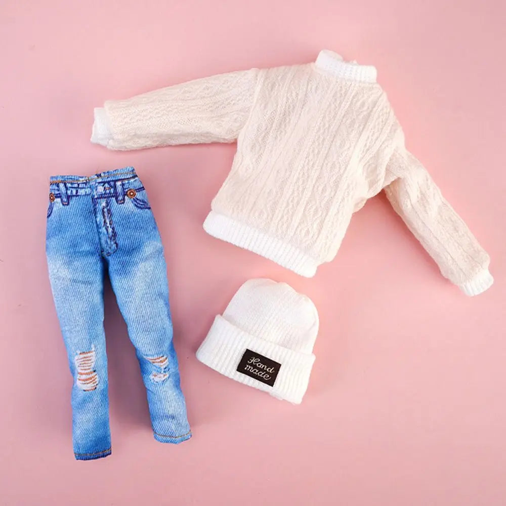 1/6 Doll Winter Fashion Outfit – Handmade Sweaters, Pants & Hats for 29–32cm Dolls